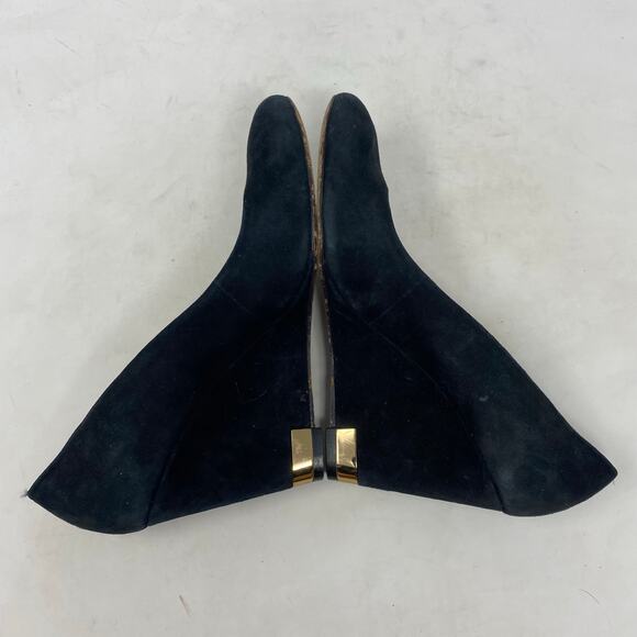 Tory Burch Black Suede Wedges With Gold Logo Heel Womens Size 8 - Picture 6 of 8